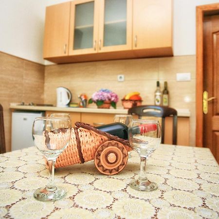 Apartments Maxi Katic ヘルツェグ・ノヴィ エクステリア 写真