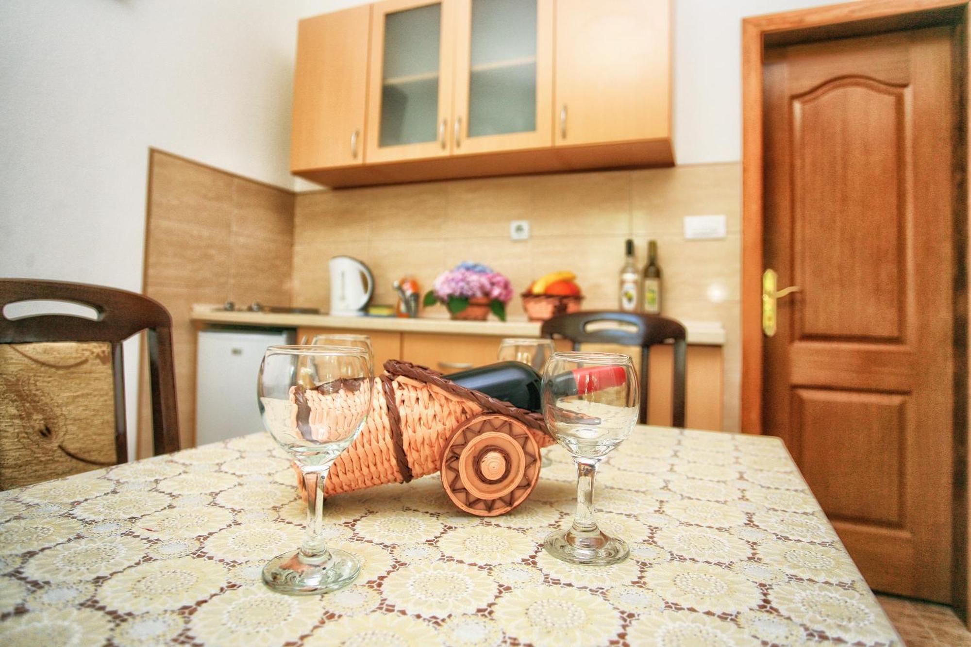 Apartments Maxi Katic ヘルツェグ・ノヴィ エクステリア 写真